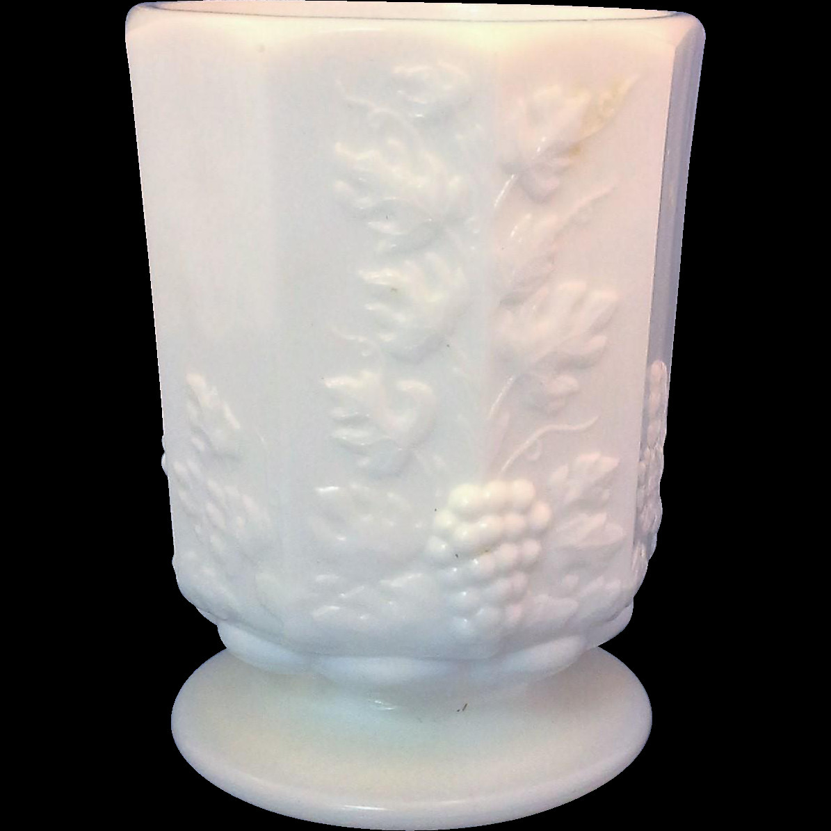 22 Popular Short Square Glass Vases 2024 free download short square glass vases of westmoreland paneled grape milk glass short vase footed tumbler throughout 9a650d6779dad0a883a0da7d726df6ca