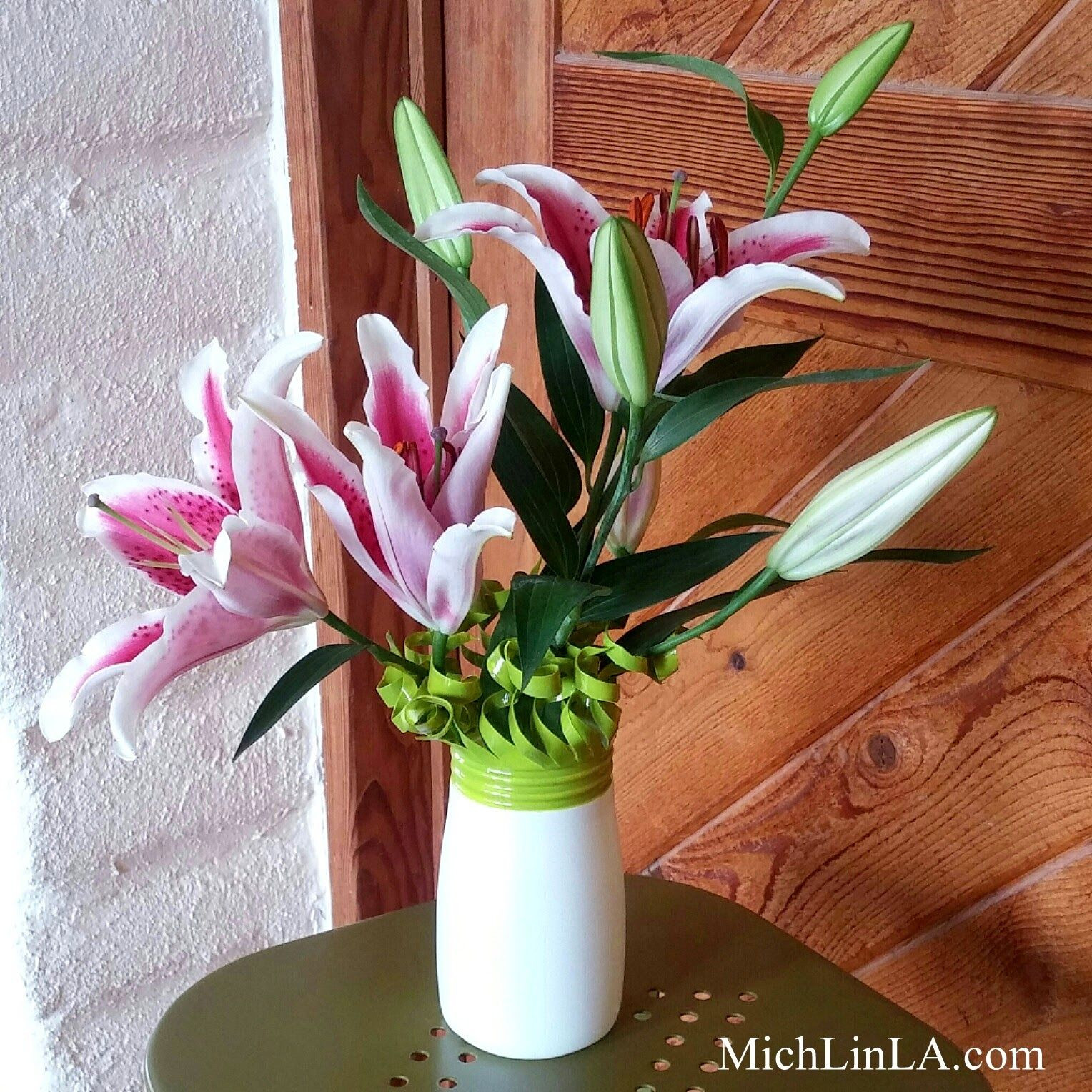 16 Fashionable Small Plastic Flower Vases 2024 free download small plastic flower vases of this is my new favorite project a flower vase completely upcycled regarding a flower vase completely upcycled from trash featuring