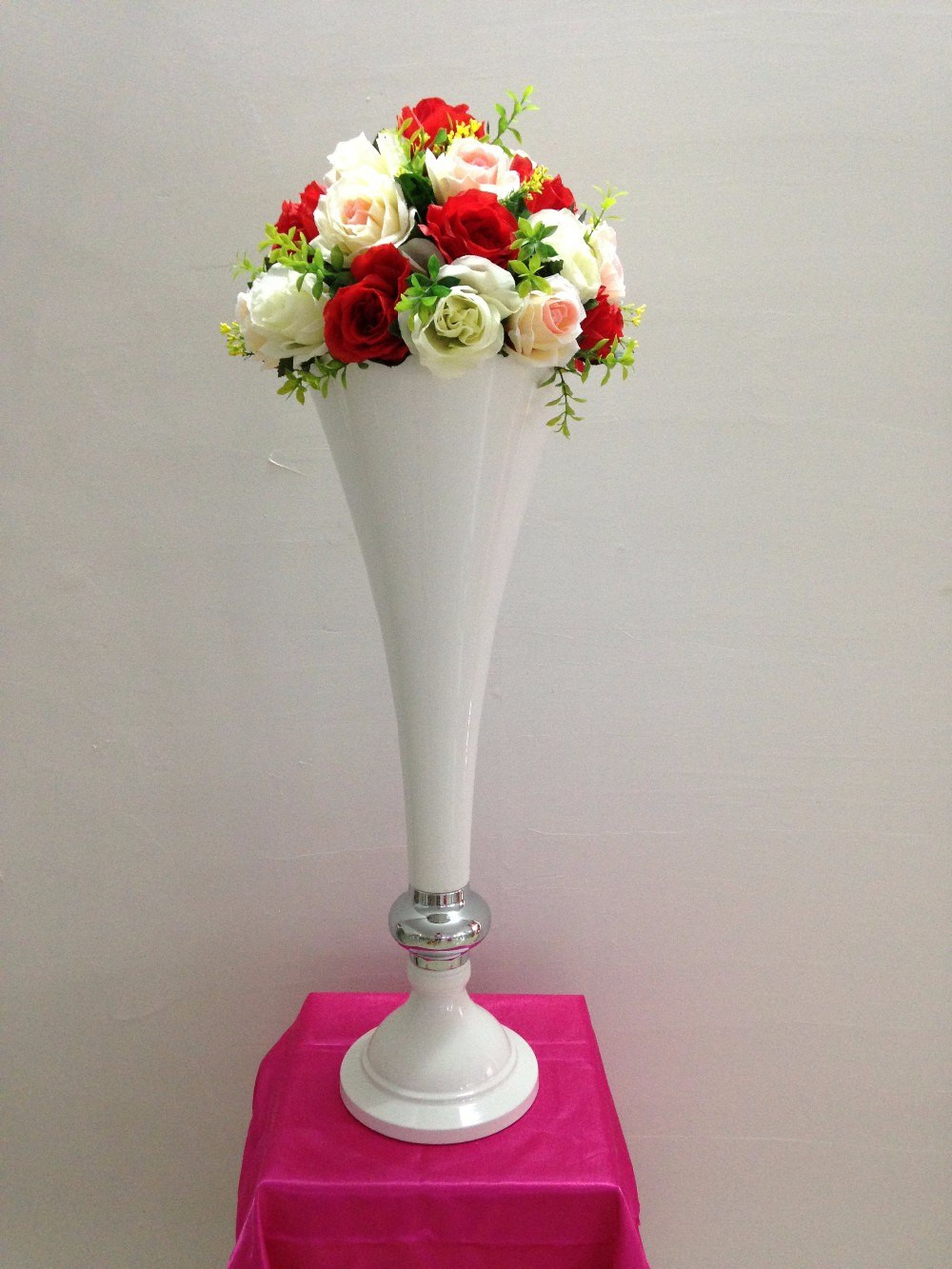 14 Cute Tin Vases wholesale 2024 free download tin vases wholesale of metal vases centerpieces www topsimages com within white metal flower vase wedding table centerpiece wedding flower jpg 1000x1333 metal vases centerpieces