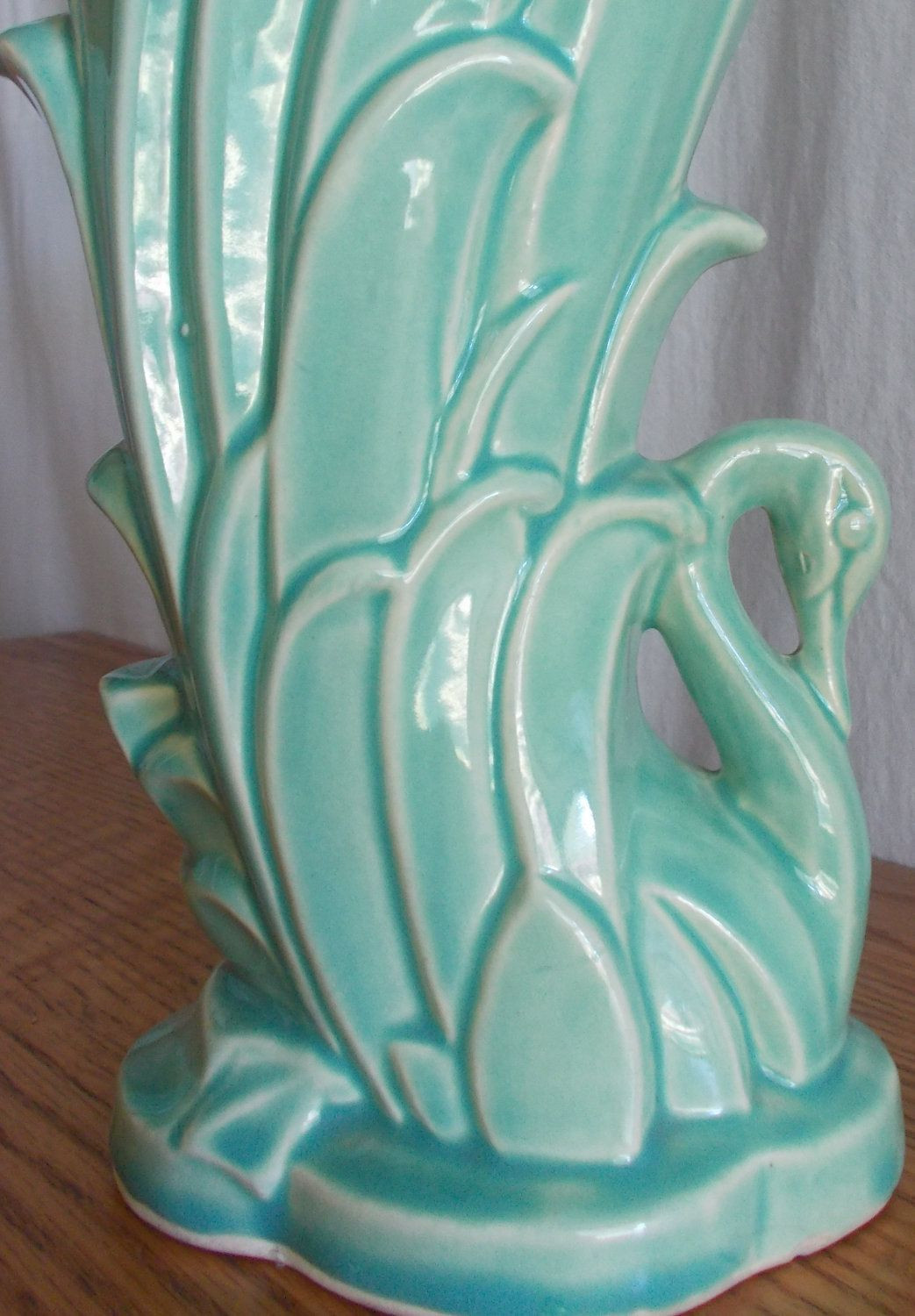 19 Perfect Van Briggle Calla Lily Vase 2024 free download van briggle calla lily vase of 1940s mccoy art deco swan vase light green glaze too cute within 1940s mccoy art deco swan vase light green glaze for my grandma peggy mccoy she was a collecto