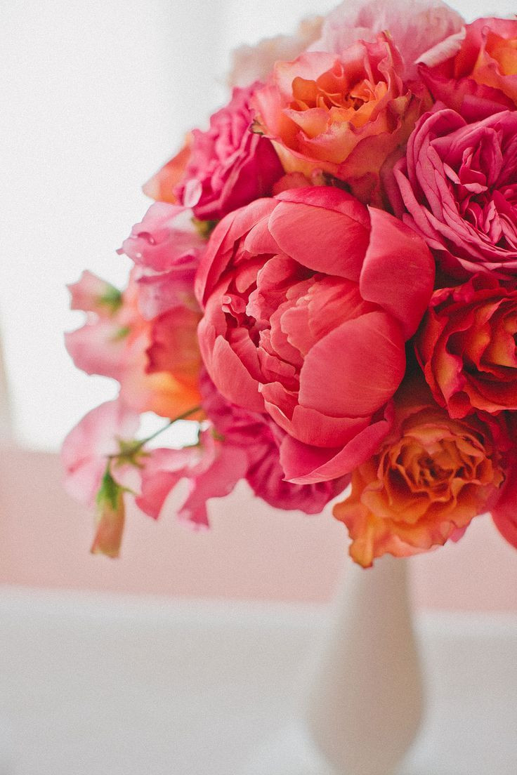 17 Perfect Vase Of Peonies Monet 2024 free download vase of peonies monet of 72 best pivoines peonies modd images on pinterest flower with these centerpieces of gorgeous coral peonies and hot pink and orange garden roses are amazing