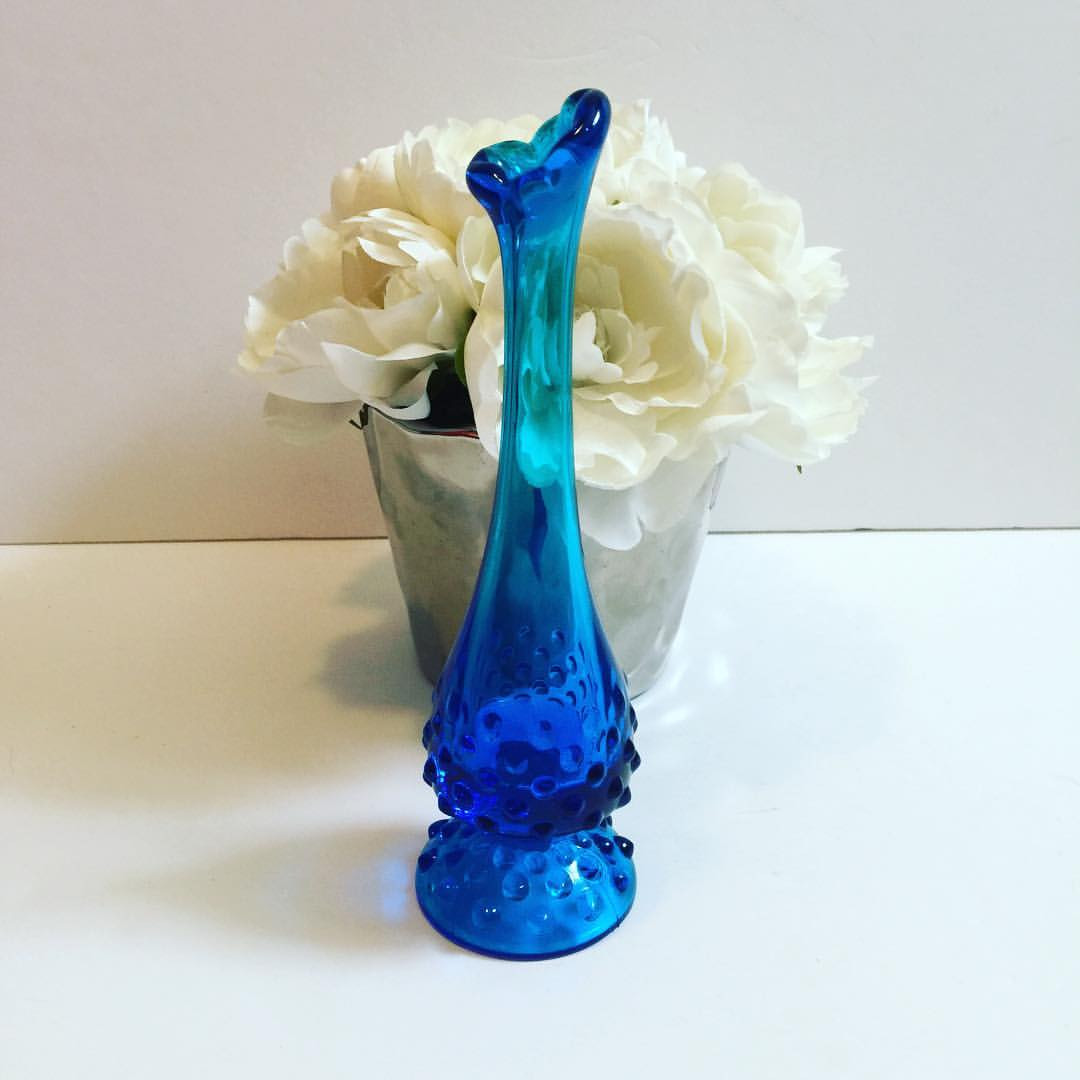 22 Unique Viking Amberina Glass Vase 2024 free download viking amberina glass vase of images about vintageartglass tag on instagram with regard to rusty diamond finds designs rustydiamondboutique stunning vintage blue fenton hobnail art glass vas