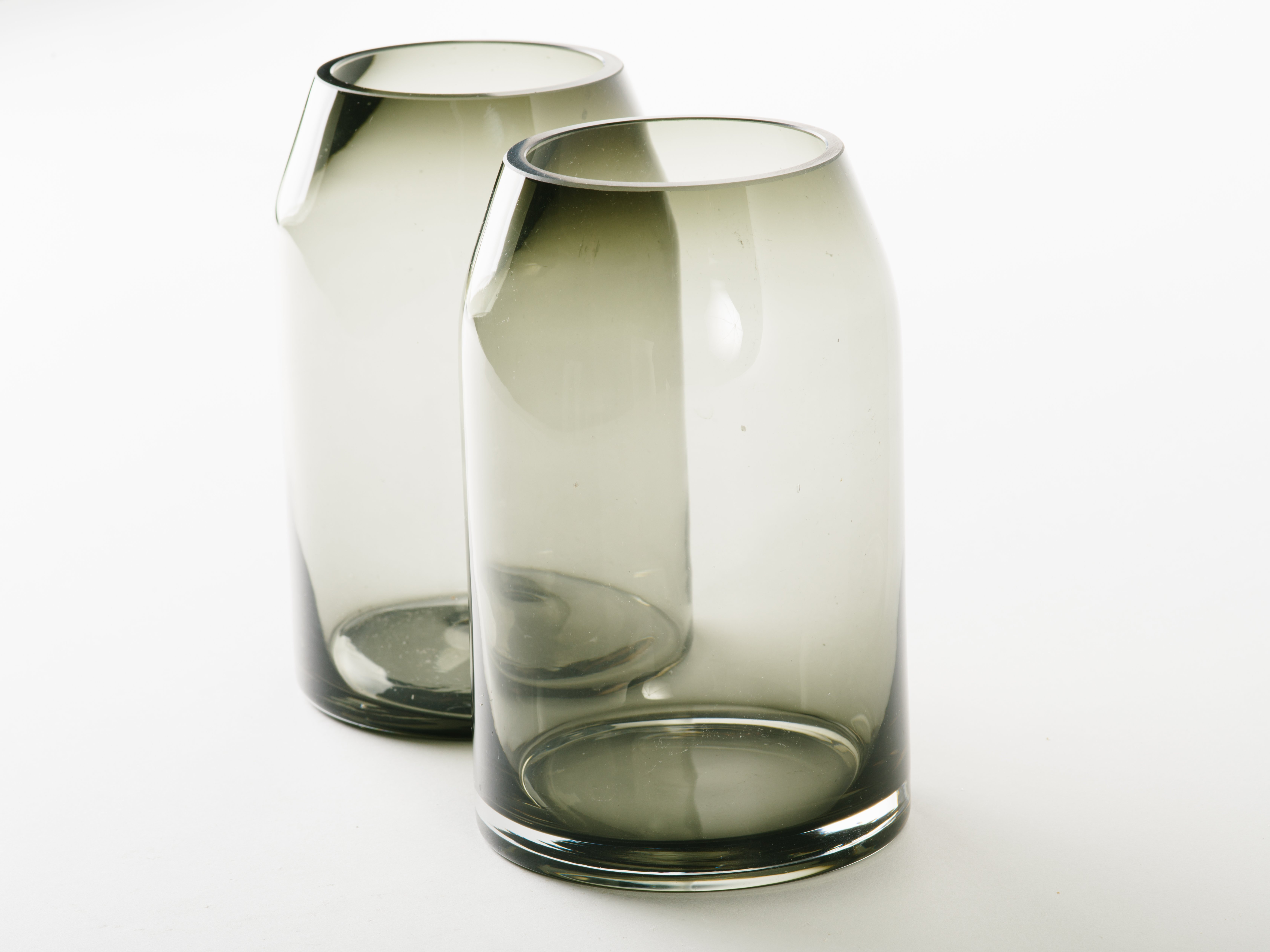 10 Awesome Vintage Cased Glass Vase 2024 free download vintage cased glass vase of pair of vintage sommerso smoked glass vases for sale at 1stdibs throughout imgp9171 org