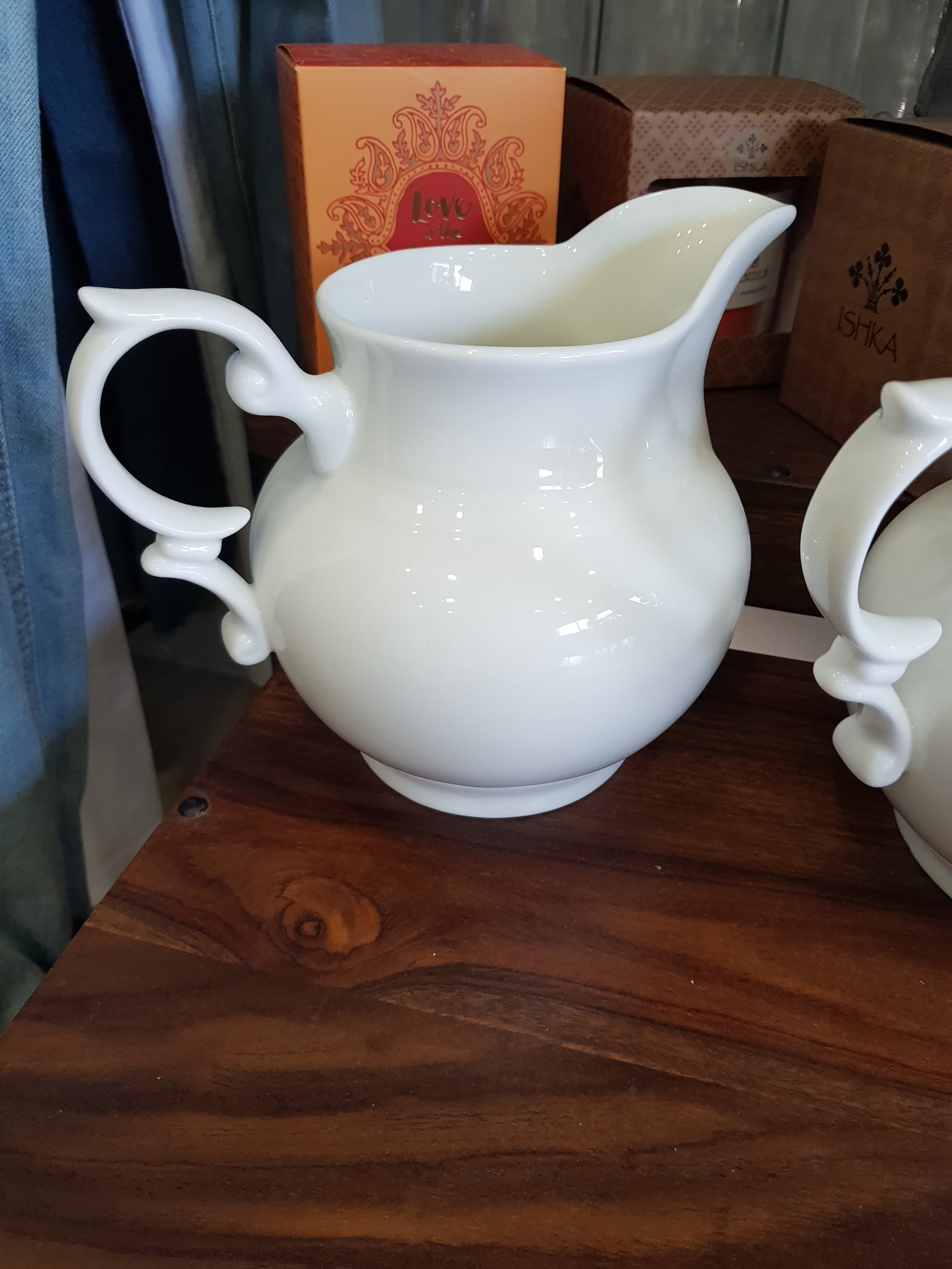 21 Wonderful White Ceramic Pitcher Vase 2024 free download white ceramic pitcher vase of 1l french provincial white jug inas pertaining to 1l french provincial white jug