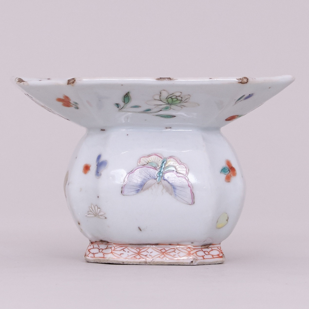 24 attractive White Jug Vase 2024 free download white jug vase of a chinese famille rose cuspidor qianlong 1736 1795 anita gray throughout a chinese famille rose cuspidor